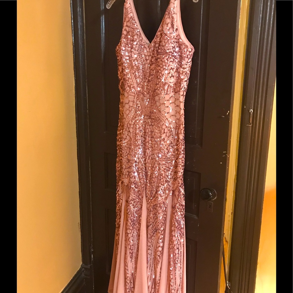 New W/O Tags, Rose Gold Evening Gown by Night Way. - Picture 11 of 14